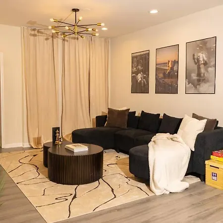 Paloma - Lux Industrial Townhome